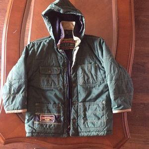 Gap green button up and zipper boys jacket. Size S
